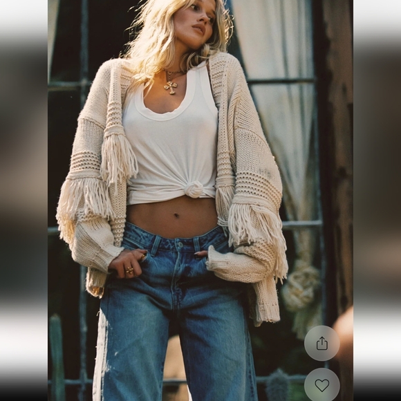 12th Tribe Sweaters - 12th Tribe Sunny Fringe Cardigan | Beige | Size M